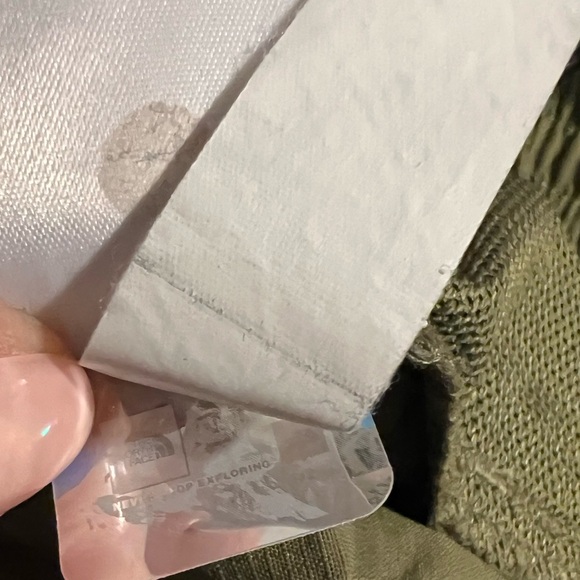 The North Face FlashDry XD 7" Inseam Wander Shorts Size Small Forest Olive EUC - Picture 10 of 14